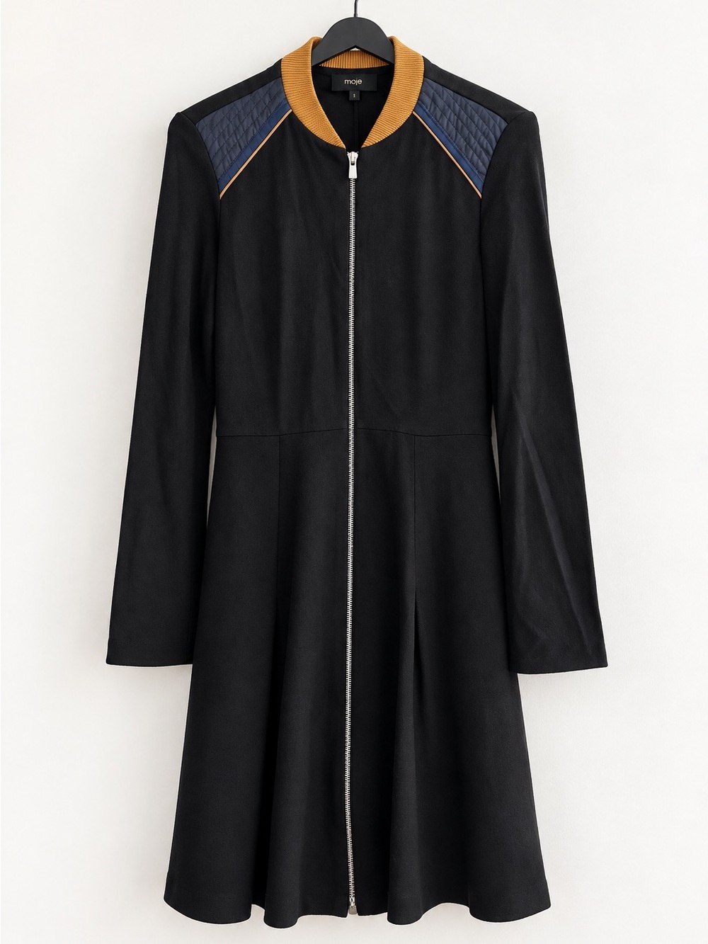 Mage Black Zip-Front Coat with Tan Collar